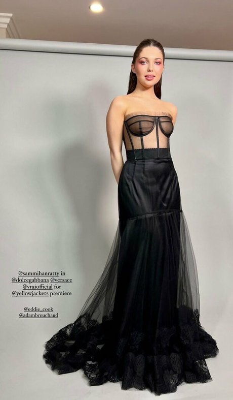 Sammi Hanratty erotic actress photo