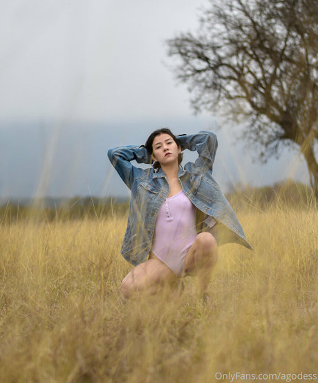 Yazmin Cabrera pornstar free galleries