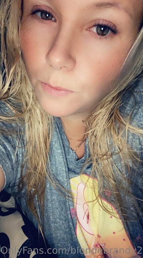 blondebrandy269 sexy model pic