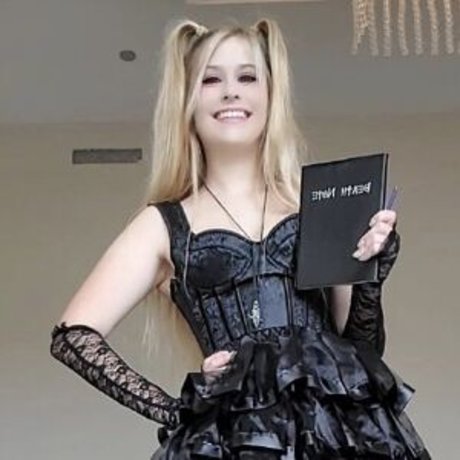 Everyday Harleyquinn high quality model images