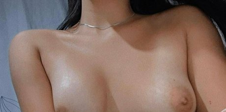 isamu22 high quality pornstar gallery