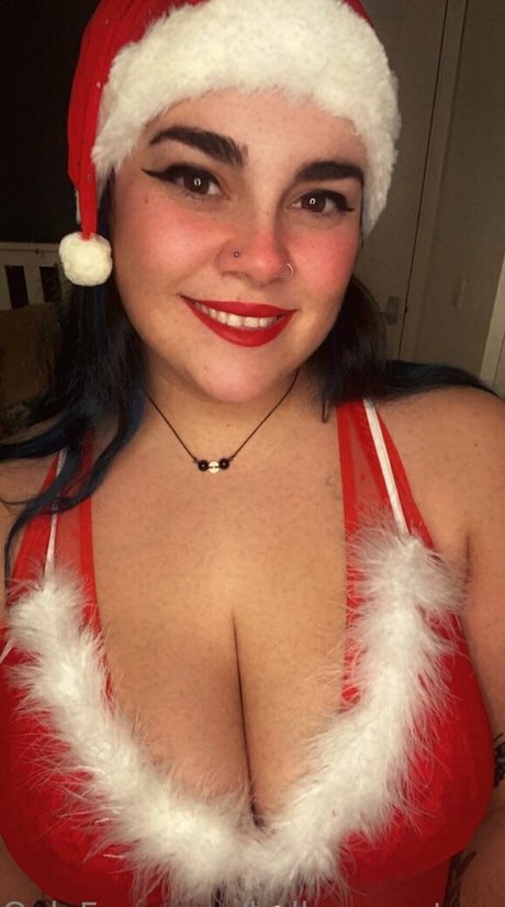 bella monstera star beautiful image