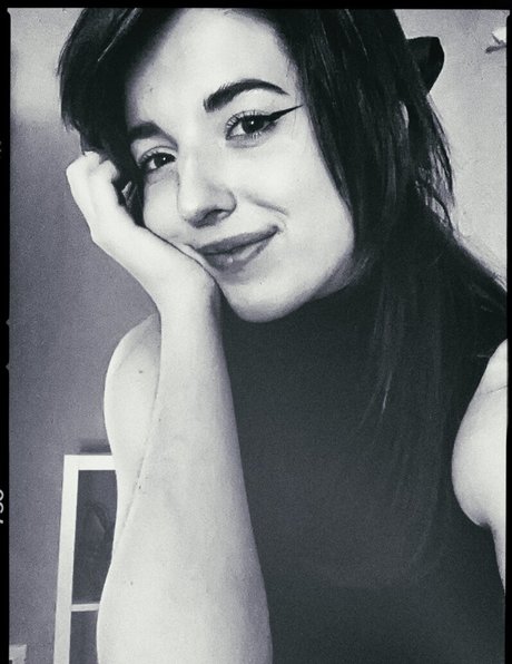 Slight Sounds perfect pornstar picture