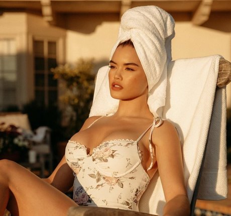 Paris Berelc exclusive model photo