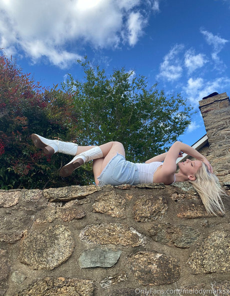 melodymarksx pornstar high quality photo