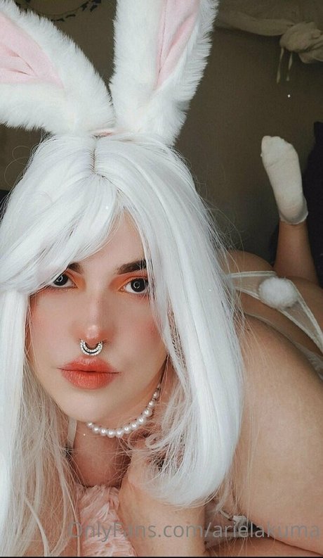 arielakuma model erotic images