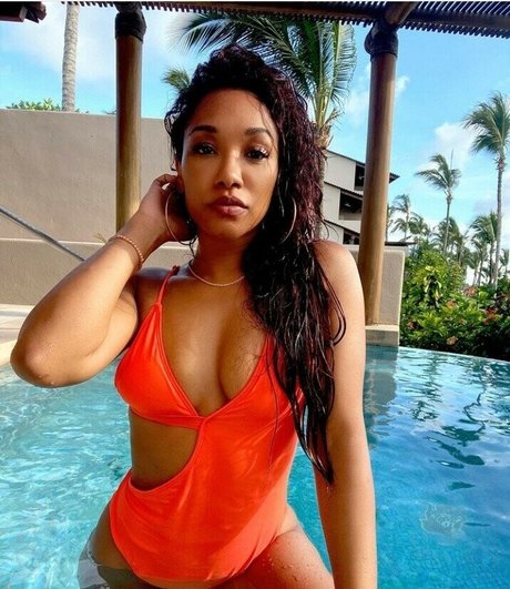 Candice Patton nice model images