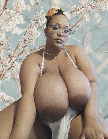 Shamefully Skilled art actress photos