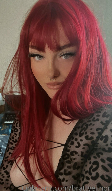 brattyelinor hd pornstar photo