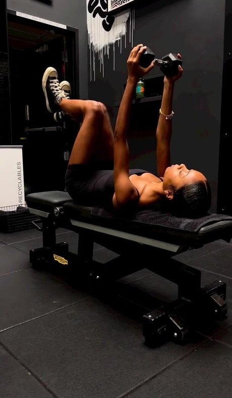 Skai Jackson best star images