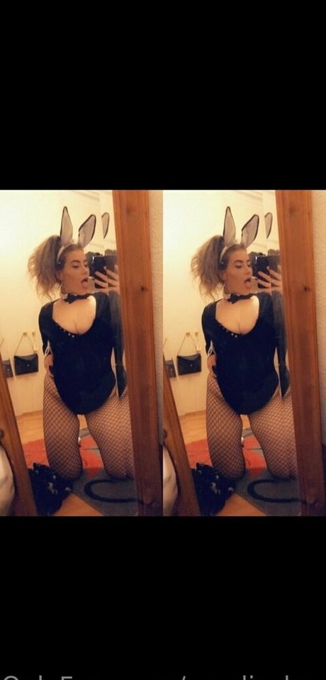 ameliaskye98 star naked pic