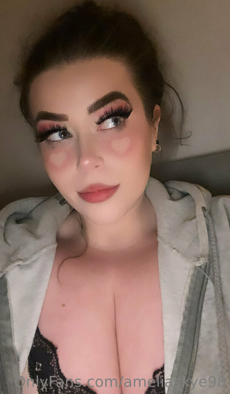 ameliaskye98 best model pic