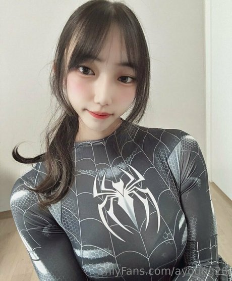 ayoung20 free model photos