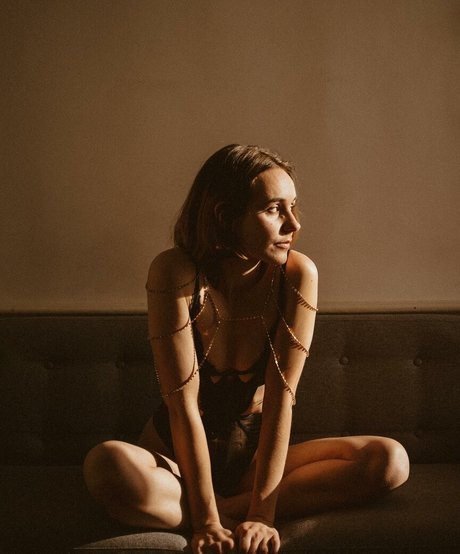 Julia Neyu model porn photos