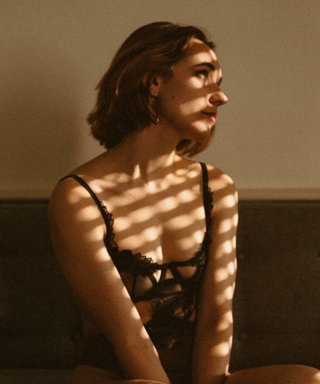 Julia Neyu porn actress archive