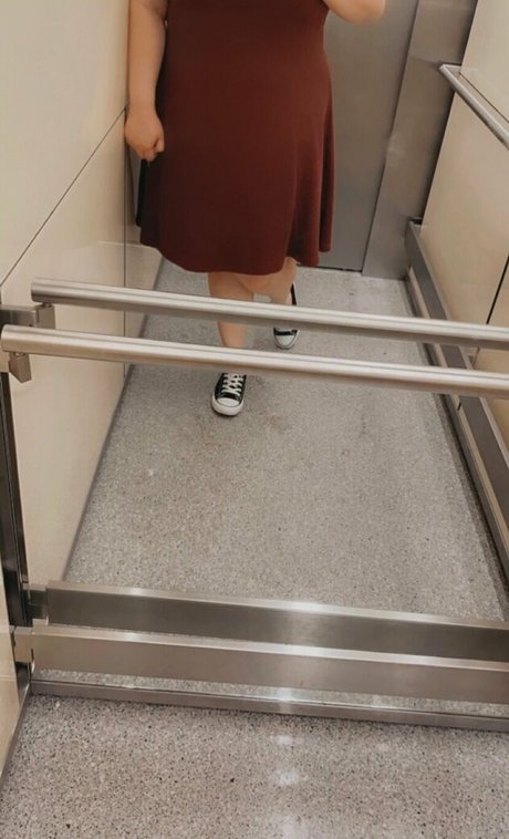 misscharliestoybox pornstar pretty gallery