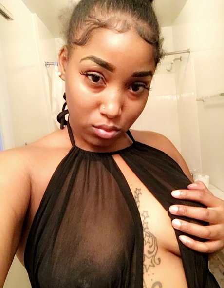 volaprettykitty model nudes photos