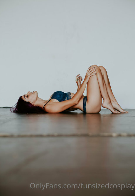 teacher nude onlyfans pornographic pictures