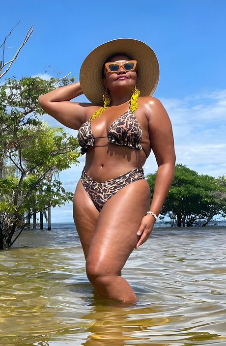 Gaby Amarantos porn actress picture