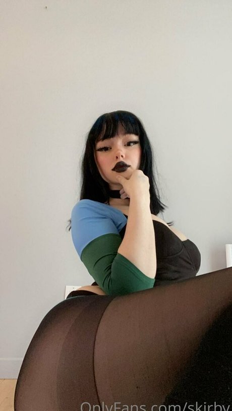 skirby xxx model pics