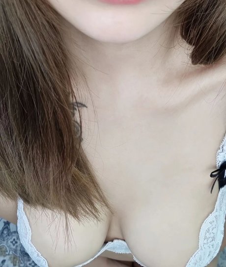 Wuyo99 top pornstar photos