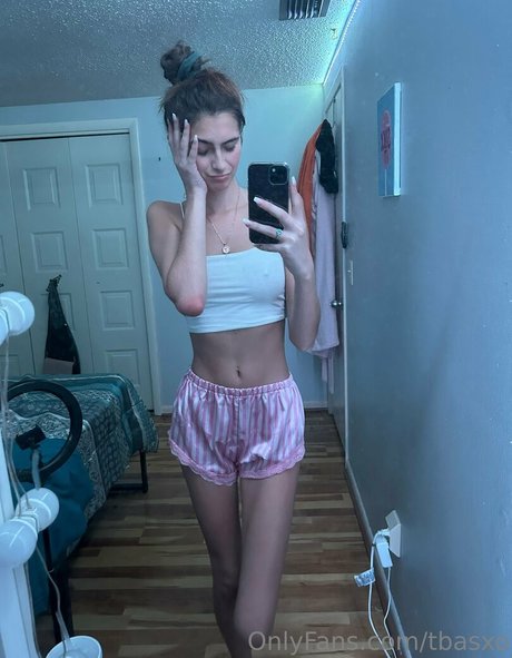 Tiana Basden pornstar hot gallery