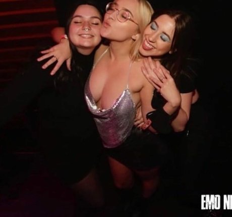 Lavender Baj model nudes picture