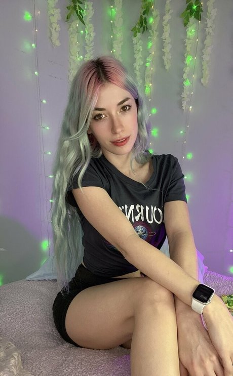 MorganLeFoy star beautiful gallery