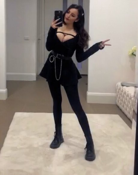 Sonia Ferraro adult actress pictures