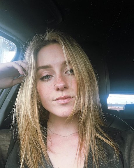 Audra Miller pornstar beautiful galleries