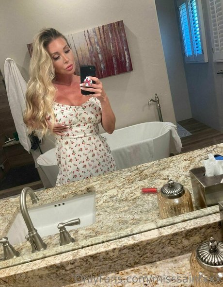 misssaintxxx pornstar hot pictures