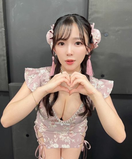 Jun Amaki adult star pictures