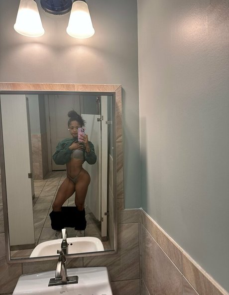 Cocoboncoco pornstar nude images