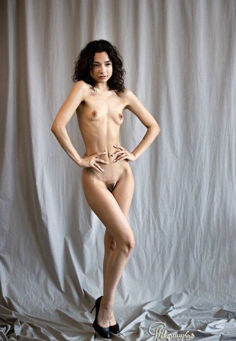 Nikol Beylik actress archive