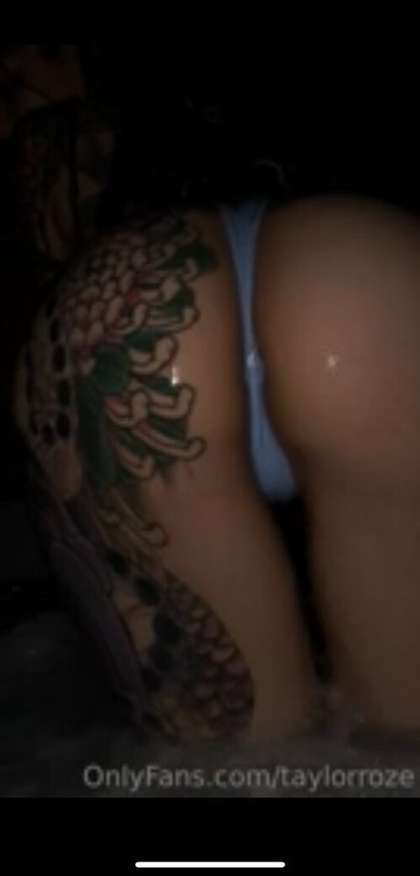 Taylor Roze model top photos