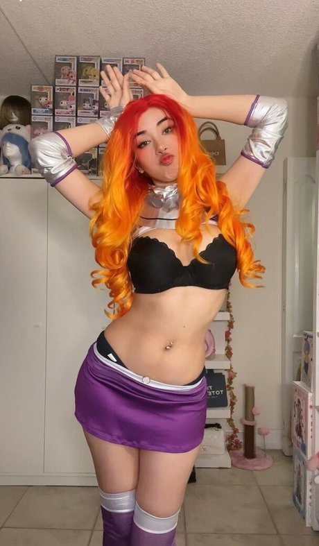 Rina Magi model hot img