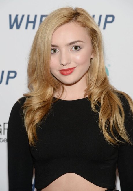 Peyton List pornstar perfect photos