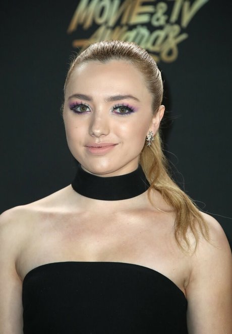 Peyton List perfect star pictures