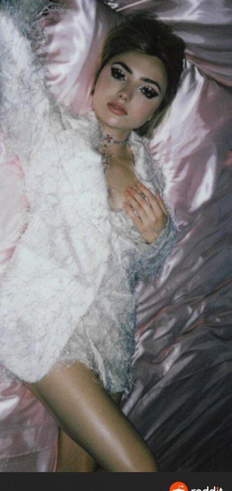 Peyton List star xxx photo