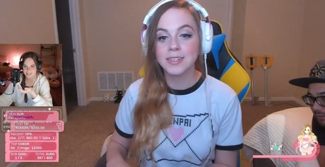 SarahKey erotic pornstar images