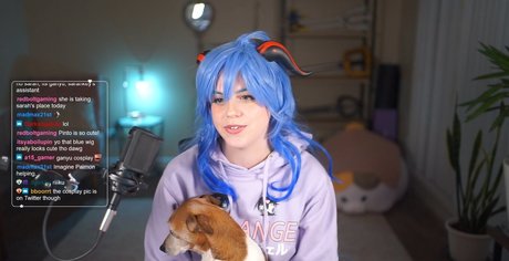 SarahKey pornographic star img