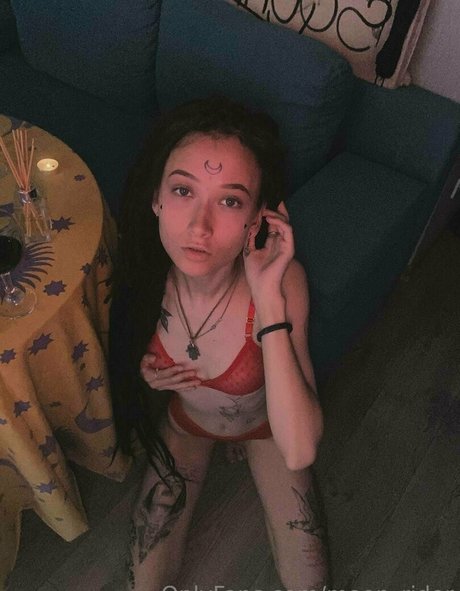 darkmoon rider beautiful model img