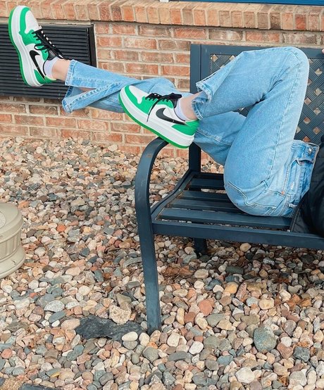 Anya Truax best model pictures