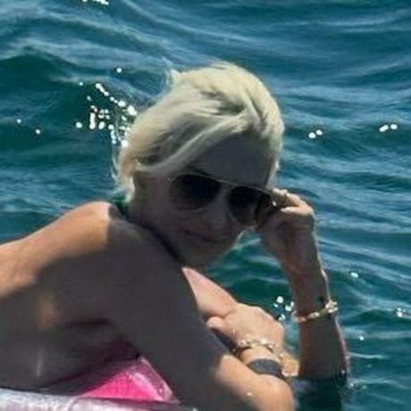 tdcansu pornstar nude image