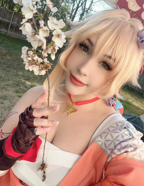 Junkenstein pornographic model pics