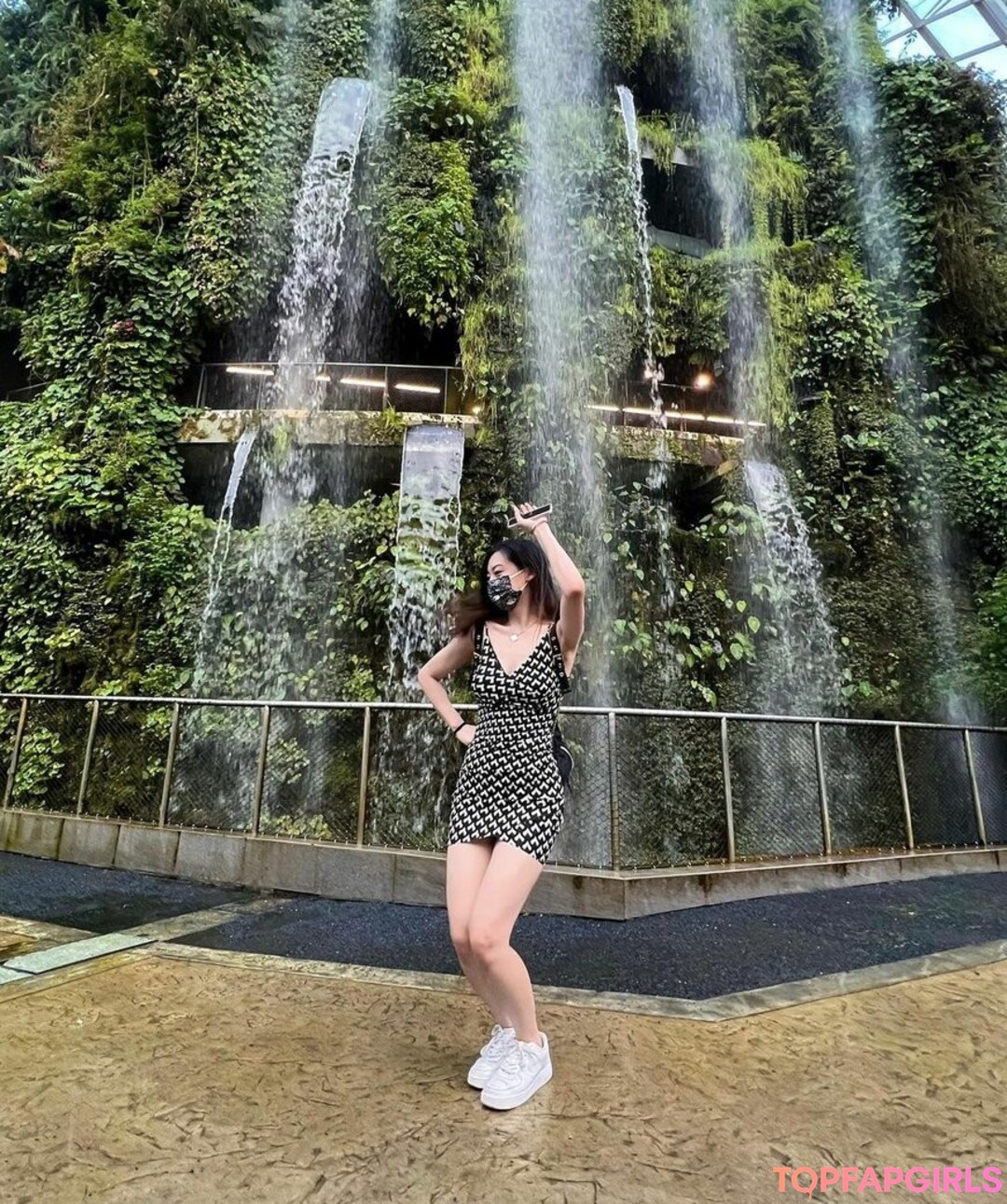 issfanfan hd actress pics