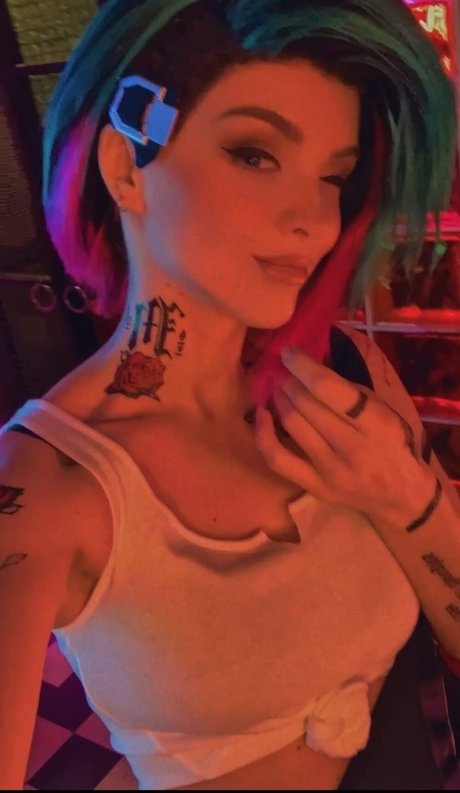 bush onlyfans hd images