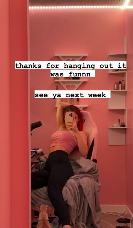 superfanabela art star image