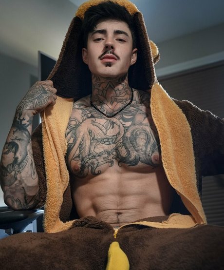 jakipzfree star naked gallery