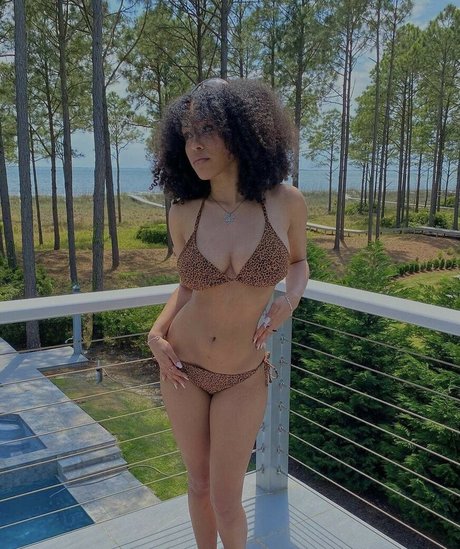 Aaliyeezy pretty pornstar archive